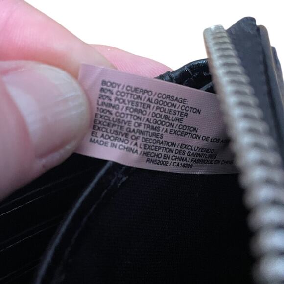 Juicy Couture Black Textured Zip Around Closure Embroidered Heart Crown‎ Wallet - Picture 8 of 8